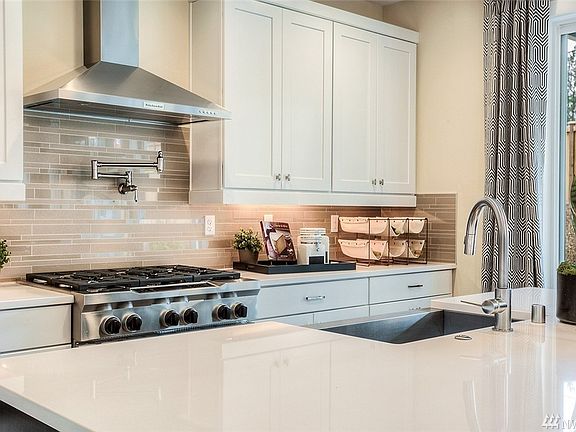 5th image of 13261 165th Ave SE #39