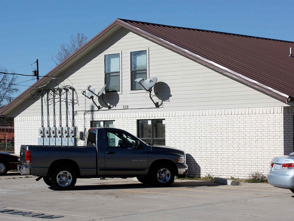 1st image of 810 Blackjack St APT 3