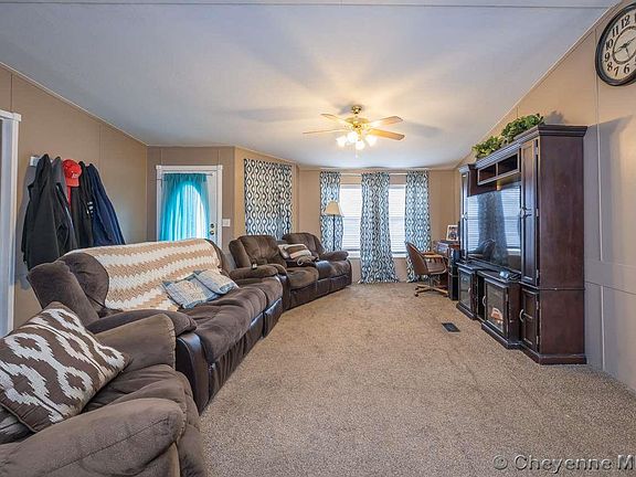 3rd image of 720 Black Blvd