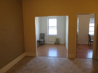 3230 44th St APT 2R, Astoria, NY 11103