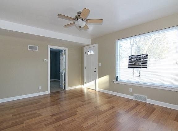 2nd image of 1301 Northport Dr