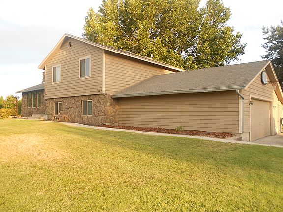 2nd image of 3027 Lorayne J Blvd
