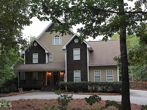 775 Riverwilde Rd, Clarkesville, GA 30523