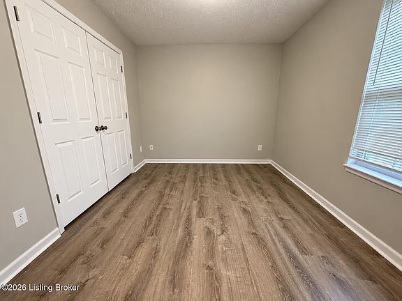 5th image of 1924 Silver St APT 1