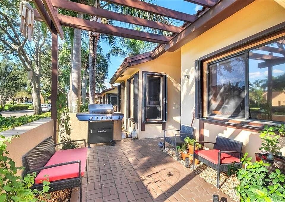 1st image of 7212 PRIMROSE Lane #7212