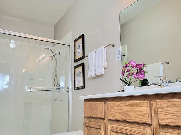 4th image of 2720 Oakwater Dr #2720