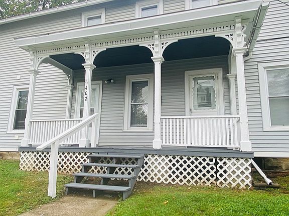 2nd image of 402 Park St