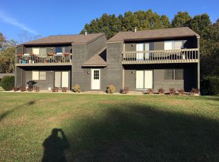 15500 Clovernook Dr APT B, Grand Haven, MI 49417
