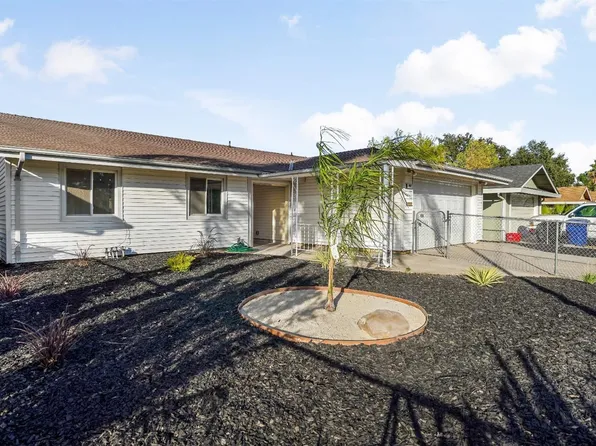 3807 Bainbridge Dr, North Highlands, CA 95660