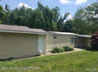 649 Slateford Rd, Mount Bethel, PA 18343
