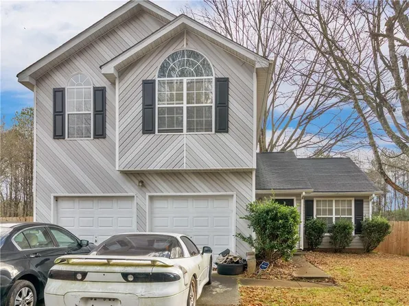 6660 Pole Creek Dr, Lithonia, GA 30058