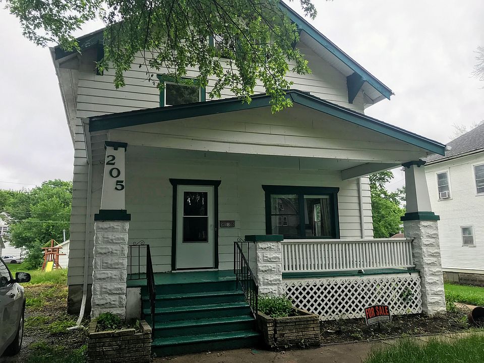 1st image of 205 Hudson St