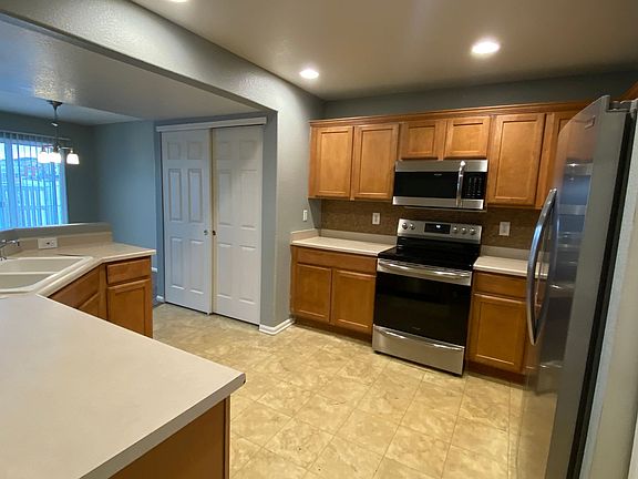 4th image of 5888 Biscay St Unit E