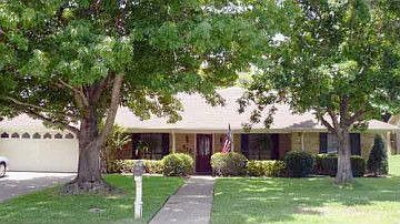 2nd image of 503 Becky Dr