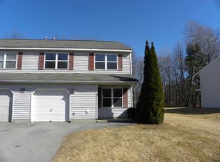 1602 Hayner Heights Dr, Halfmoon, NY 12065