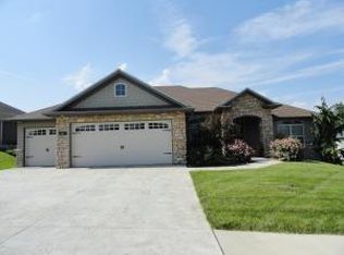 403 Stallworth Ct, Columbia, MO 65203