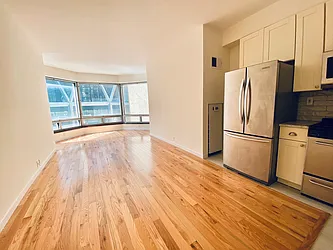 Rented by RELO REDAC INC.