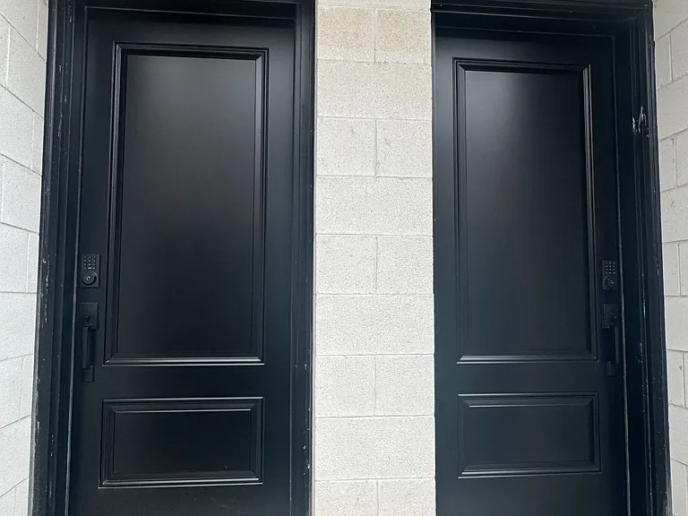 42 Bartley Dr #4 — Photo 2