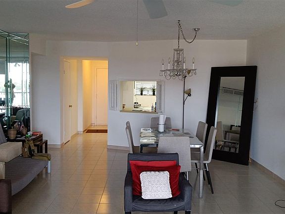 2nd image of 1770 NE 191st St #8101
