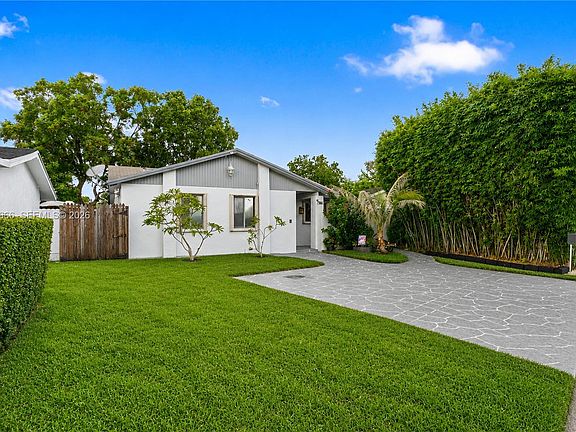 3rd image of 5065 NW 195th Ln