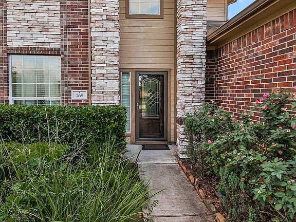 3rd image of 765 Grassy Knoll Ln