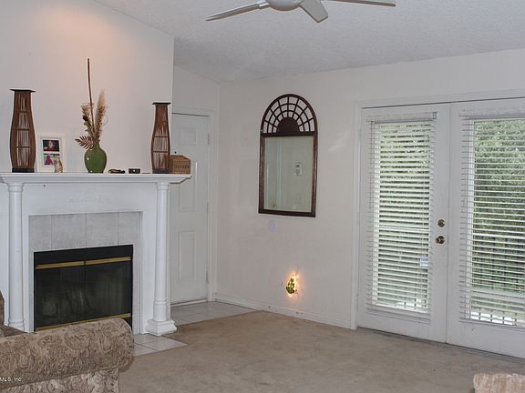 4th image of 13715 Richmond Park Drive N