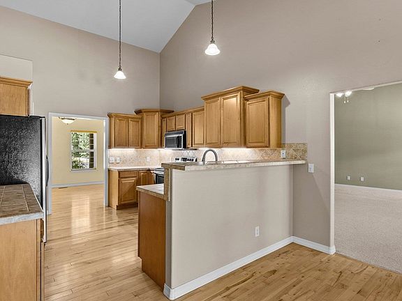 4th image of 13763 Larkspur Dr