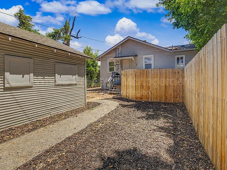 4205 S Lincoln St #A — Photo 18