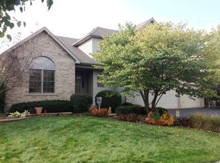 307 Prairieview Dr, Oswego, IL 60543