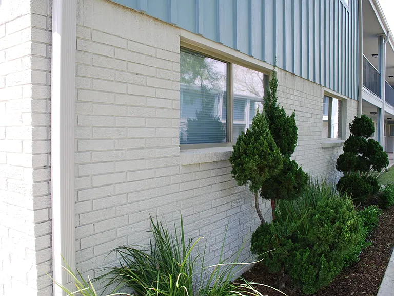 BlueBird Apartments — Photo 9