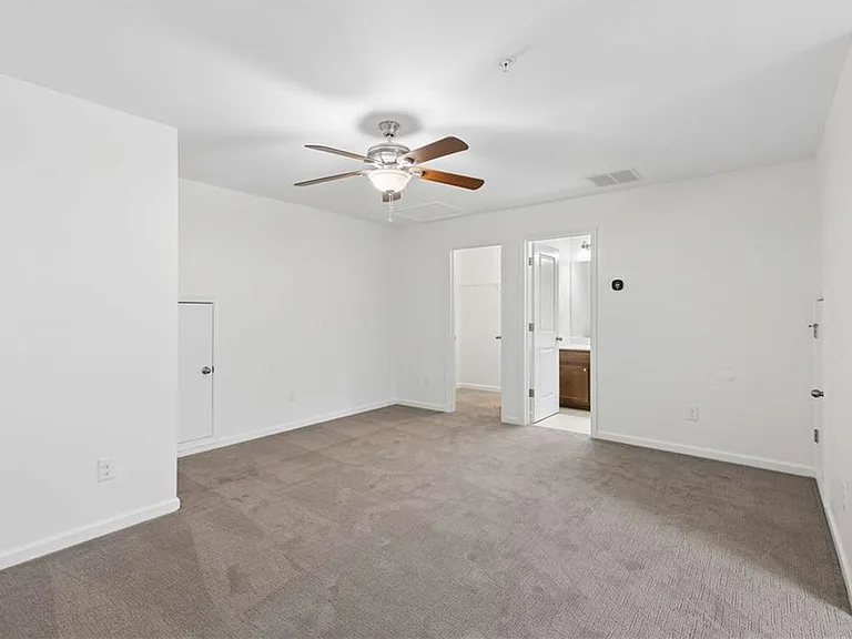 3377 Vintage Cir SE — Photo 34
