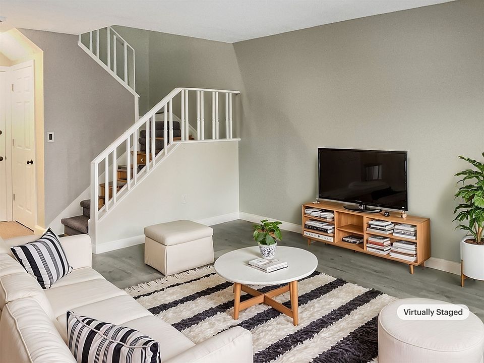 1st image of 196 Greenbrook Dr Unit 196