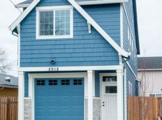8918 SE Claybourne St, Portland, OR 97266
