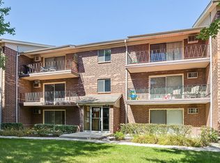 5329 Waterbury Way APT 604A, Crestwood, IL 60445