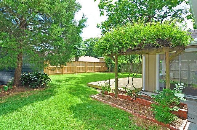 1st image of 5034 Nina Lee Ln