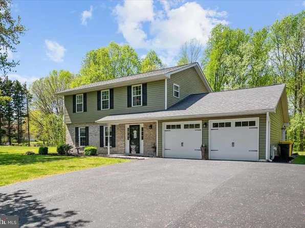 6310 Woodcrest Dr, Dunkirk, MD 20754