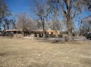 117 Cottonwood Ln, Corrales, NM 87048