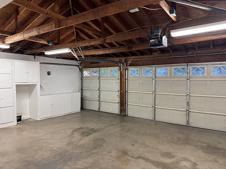 15840 Rainbow Dr — Photo 41