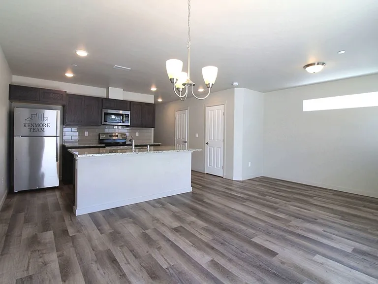 9 N Jefferson St #110 — Photo 5