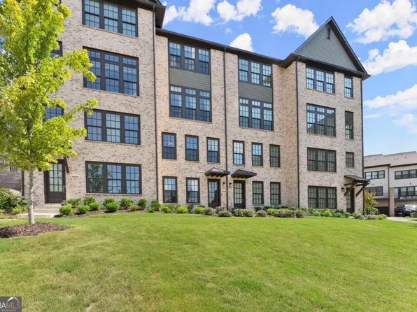 6753 Prelude Dr, Sandy Springs, GA 30328
