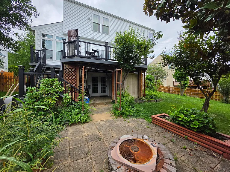 17204 Sumac Ct — Photo 42