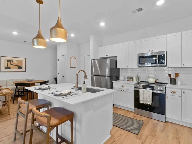 Spacious Kitchen