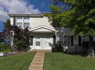 1642 Meyer Dr, Saint Charles, MO 63303