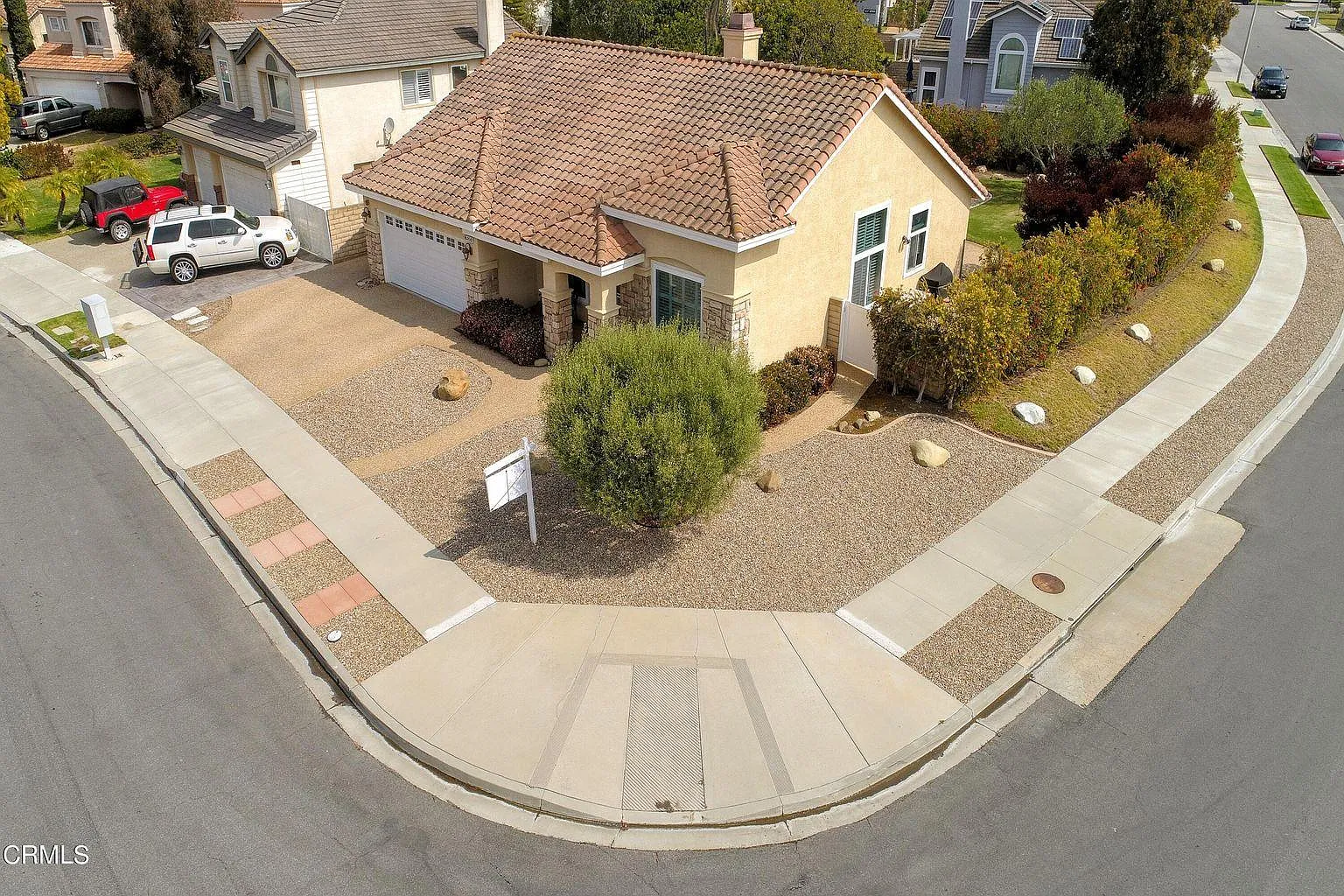3 bed, 1689 sqft, $4,300 — Photo 4