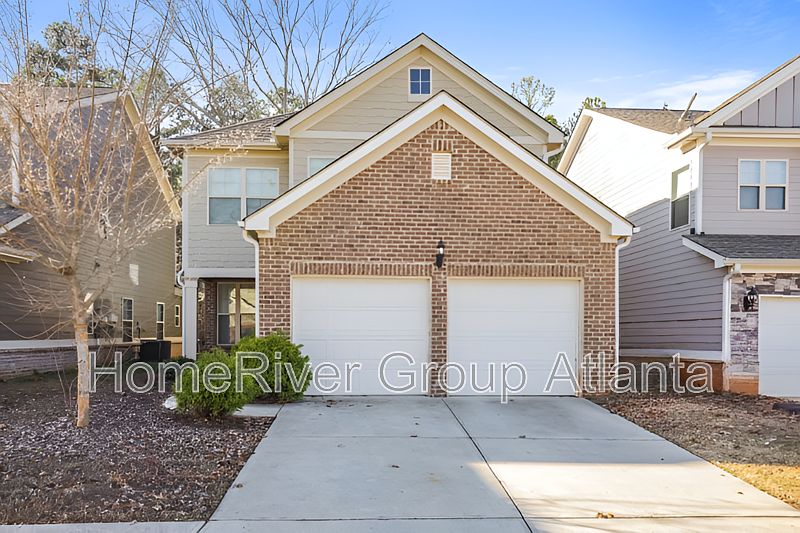 1st image of 210 Daisy Cir