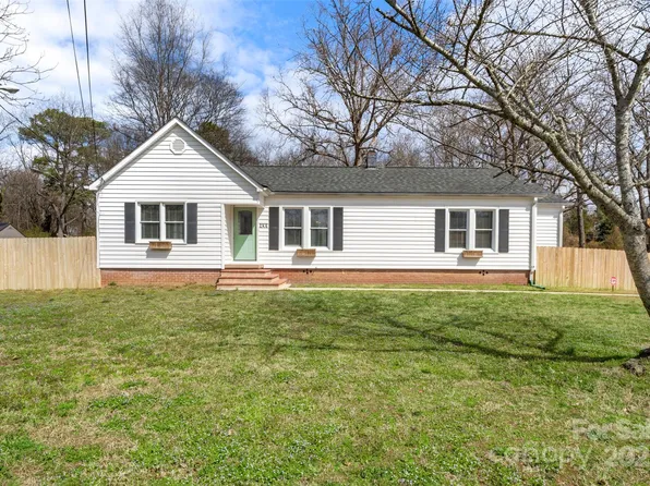 1301 Martin Luther King Ave, Kannapolis, NC 28083