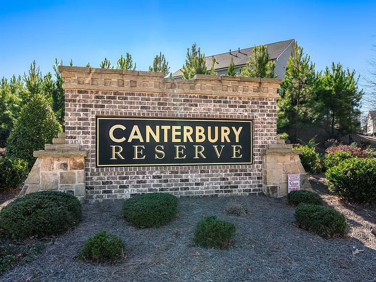 1752A Dover Creek Ln — Photo 47