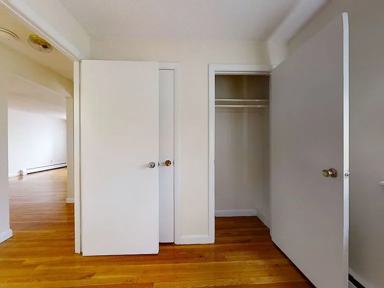 118 Dustin St #4 — Photo 7