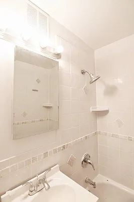 Rented by Bohemia Realty Group | media 23