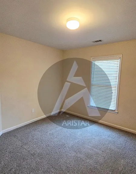 223 Elmbrook Ln — Photo 23